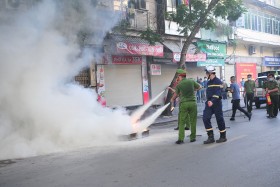 Phường Hàng Trống (quận Hoàn Kiếm, Hà Nội): Diễn tập phương án chữa cháy và cứu nạn, cứu hộ