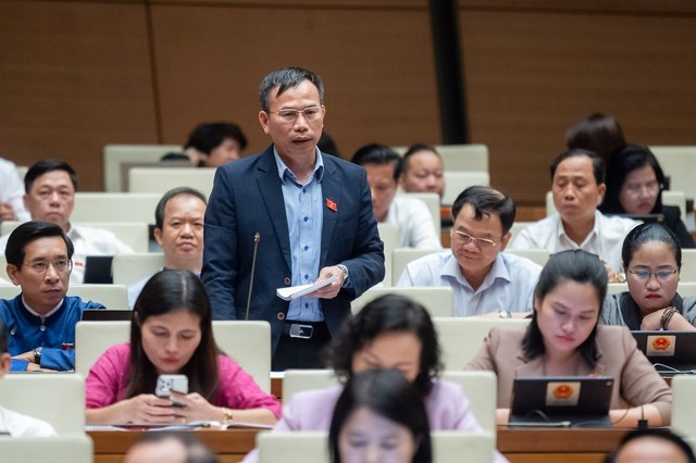 Luật Nhà ở (sửa đổi): ĐBQH tranh luận sôi nổi về quy định thời hạn sử dụng nhà chung cư