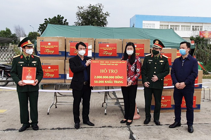Hà Nội hỗ trợ Hải Dương 2 tỷ đồng và 50.000 khẩu trang y tế