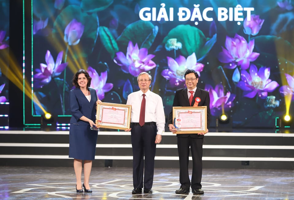 Vinh danh tác phẩm văn học, nghệ thuật, báo chí về chủ đề “Học tập và làm theo tư tưởng, đạo đức, phong cách Hồ Chí Minh”