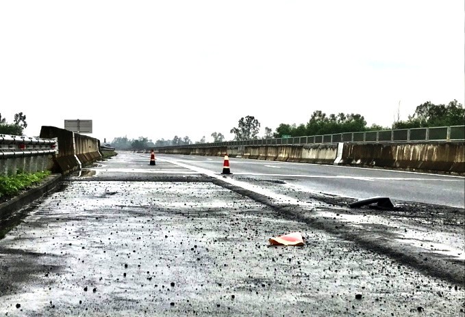 Bộ GTVT yêu cầu VEC khắc phục hư hỏng trên tuyến cao tốc Đà Nẵng – Quảng Ngãi