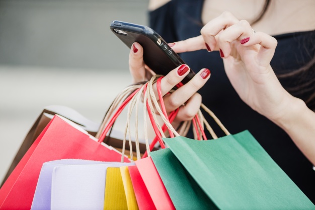 Điểm mặt 05 lý do vì sao giới trẻ ngày càng ưa chuộng thanh toán online