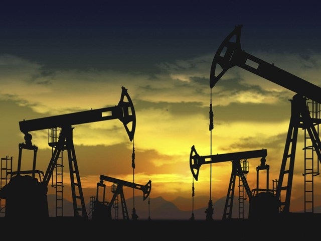 Giá dầu thế giới tăng hơn 1% do khả năng OPEC chưa nâng sản lượng