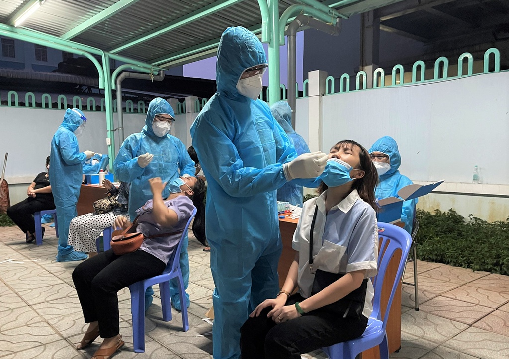 Tăng cường hỗ trợ cho lực lượng nhân viên y tế tại TP Hồ Chí Minh