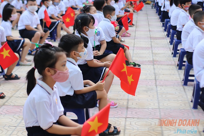 Bộ GD&ĐT yêu cầu không giao thêm bài tập về nhà cho học sinh lớp 1