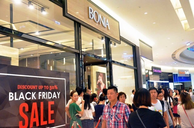 Đón ‘bão’ giảm giá Black Friday