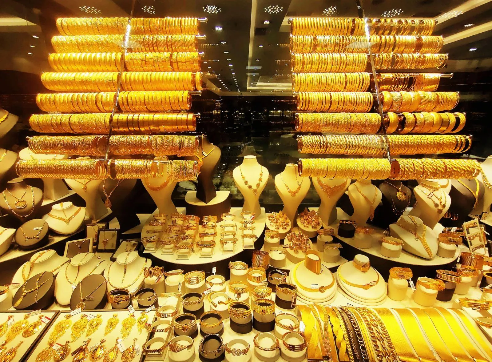 Sáng nay (27/7), giá vàng tăng 1,5 triệu đồng/lượng