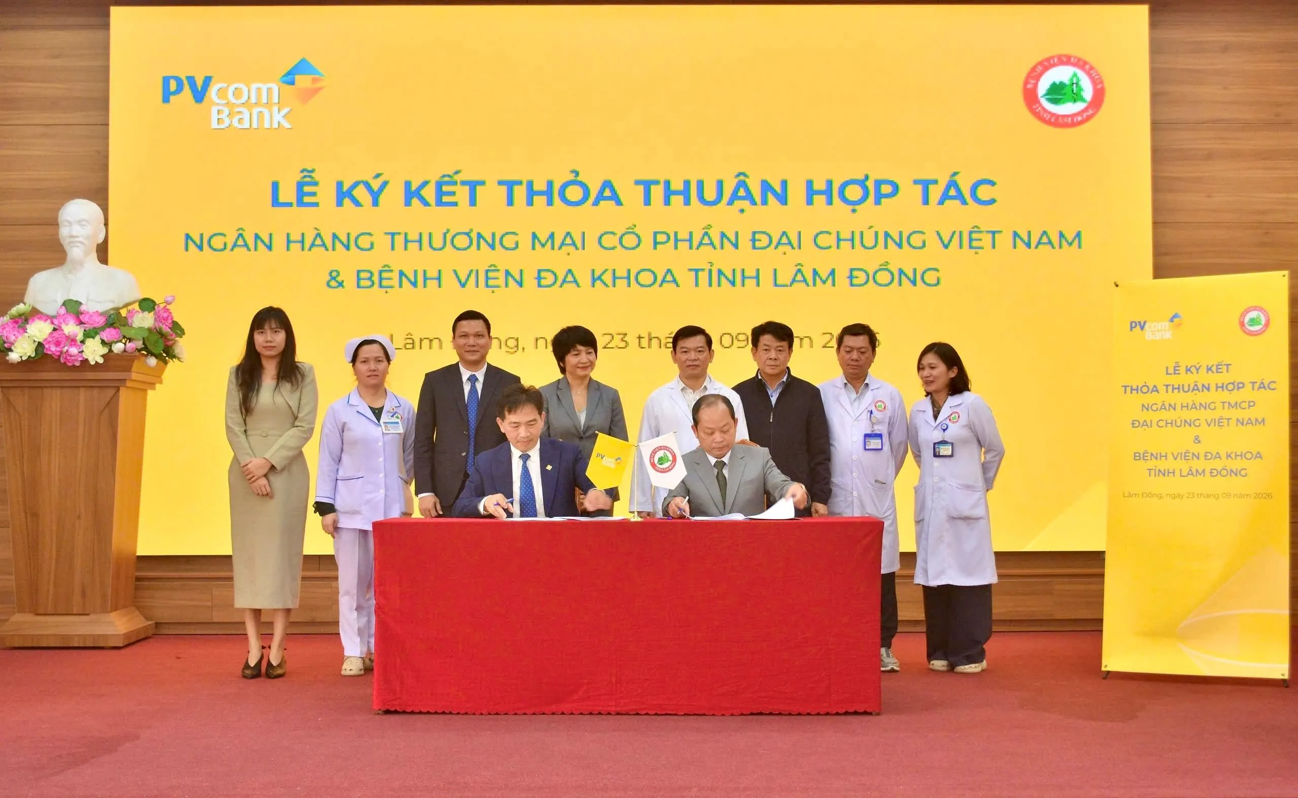 PVcomBank ký kết Thỏa thuận hợp tác với Bệnh viện Đa khoa tỉnh Lâm Đồng