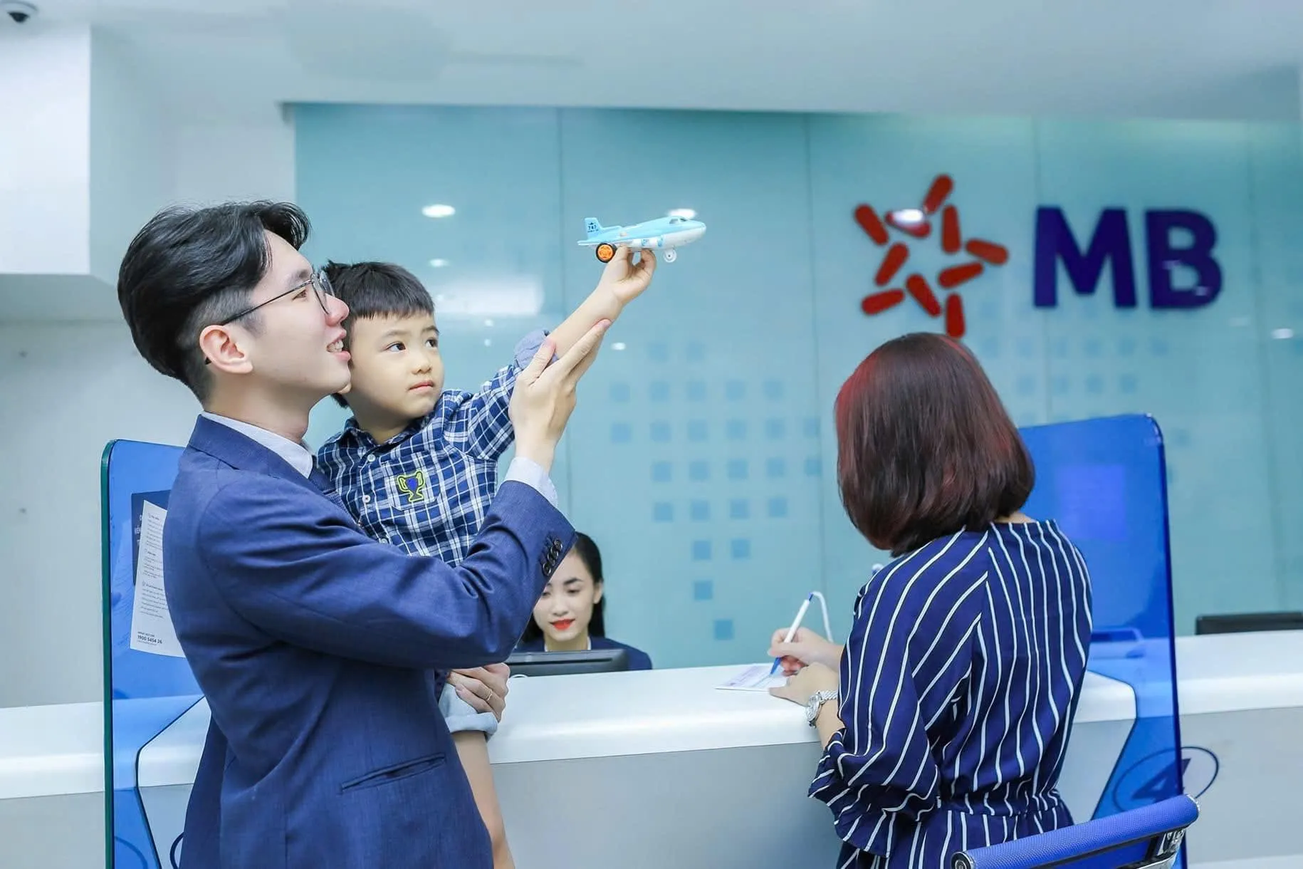 MB trở thành ngân hàng đầu tiên tại Việt Nam vượt mốc 100.000 tỷ đồng vốn điều lệ
