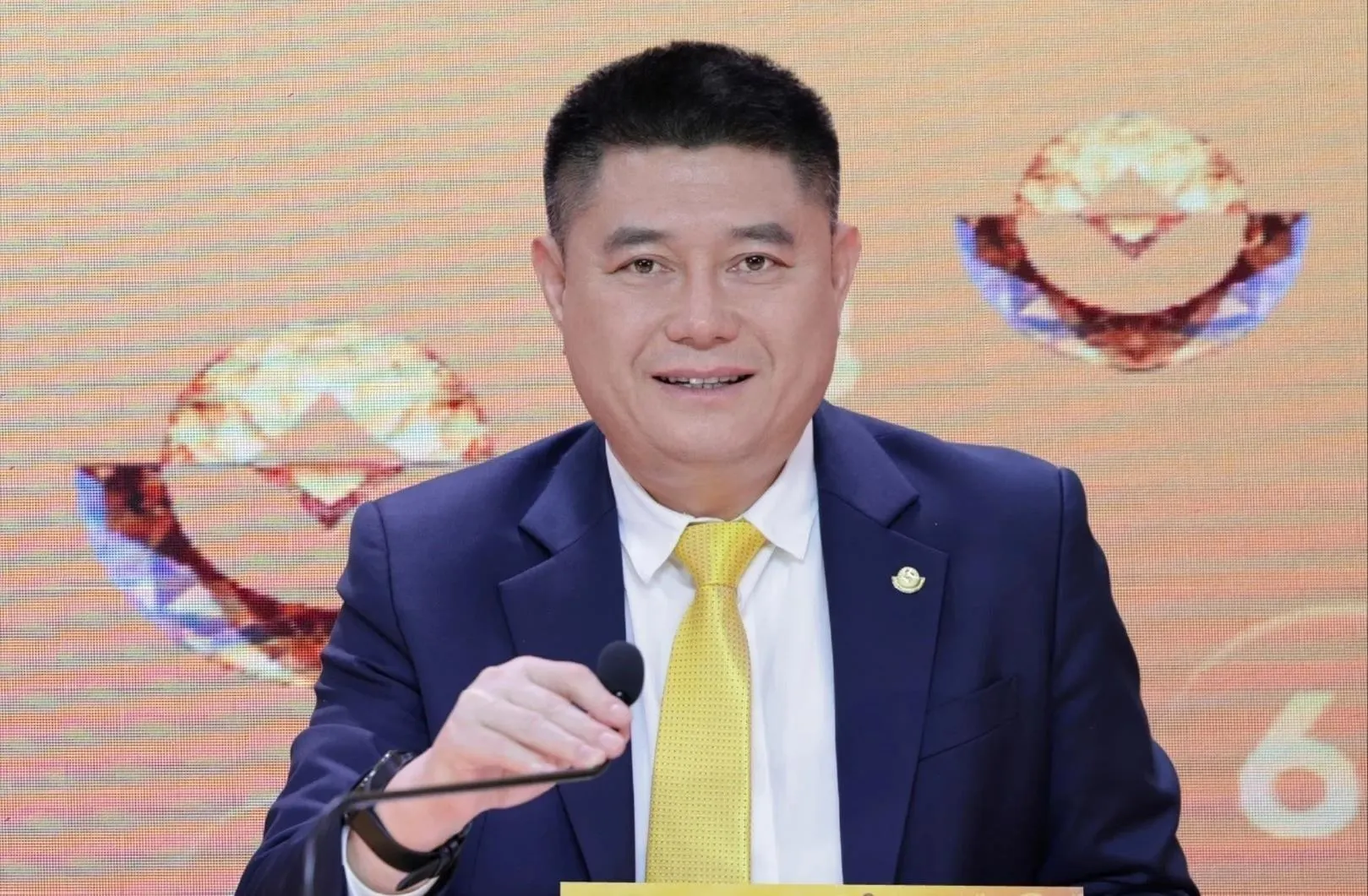 Ông Nguyễn Đức Thụy đảm nhiệm chức vụ mới tại Sacombank, cổ phiếu STB khởi sắc