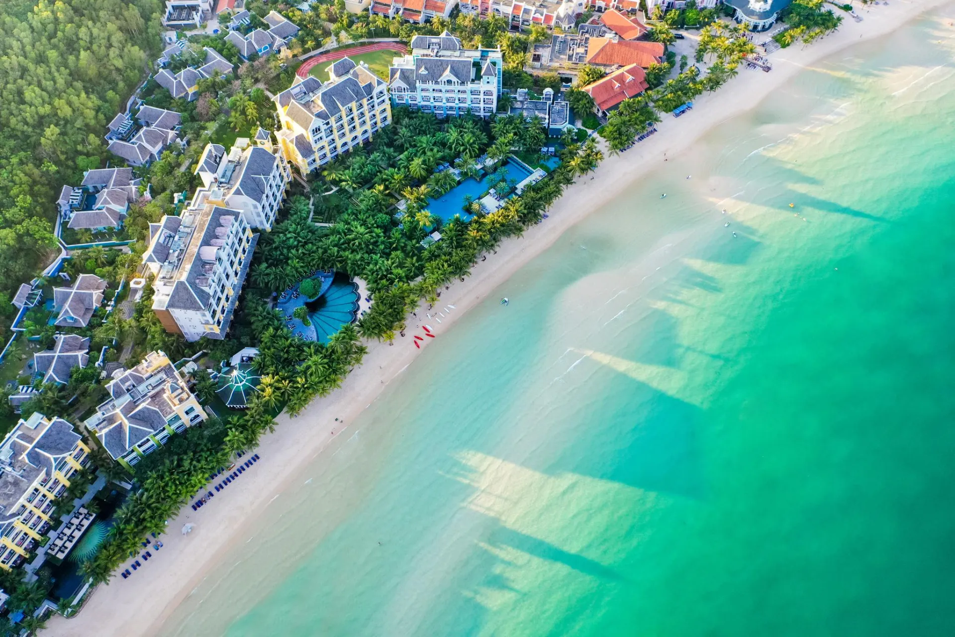 jw-marriott-phu-quoc-emerald-bay-toa-lac-ben-bai-kem--nam-phu-quoc-1-094149.webp