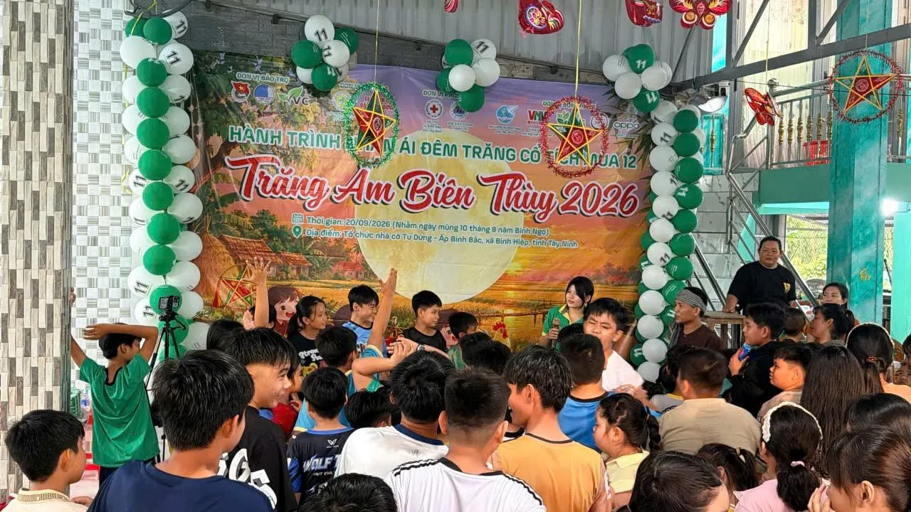 TÂY NINH: ẤM ÁP CHƯƠNG TRÌNH THIỆN NGUYỆN 'TRĂNG ẤM BIÊN THÙY 2026' CHO CÁC EM VÙNG BIÊN BÌNH HIỆP