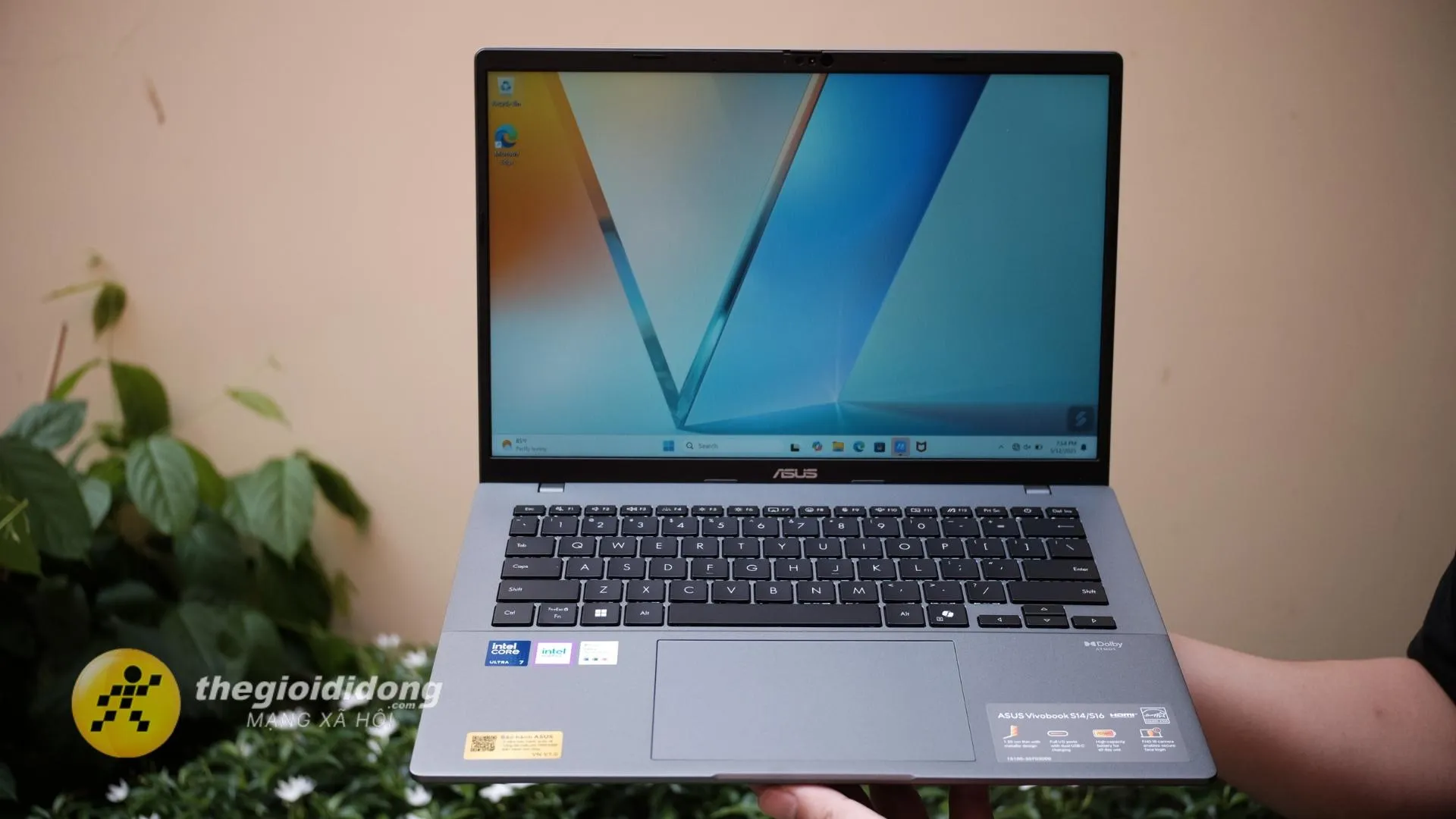 Học online, họp trực tuyến nhiều hơn: chọn ASUS Vivobook nên ưu tiên gì?