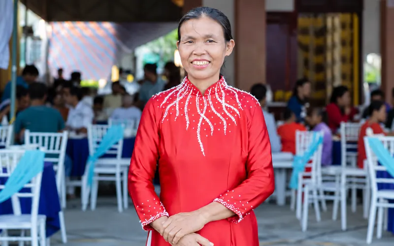 Phá vỡ định kiến “mấy đời bánh đúc có xương”, người phụ nữ Nghệ An yêu thương 4 con riêng của chồng như con đẻ