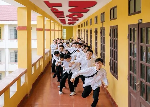 Chọn môn lớp 10 THPT Sài Gòn tự tin, vững bước vào Đại học tương lai