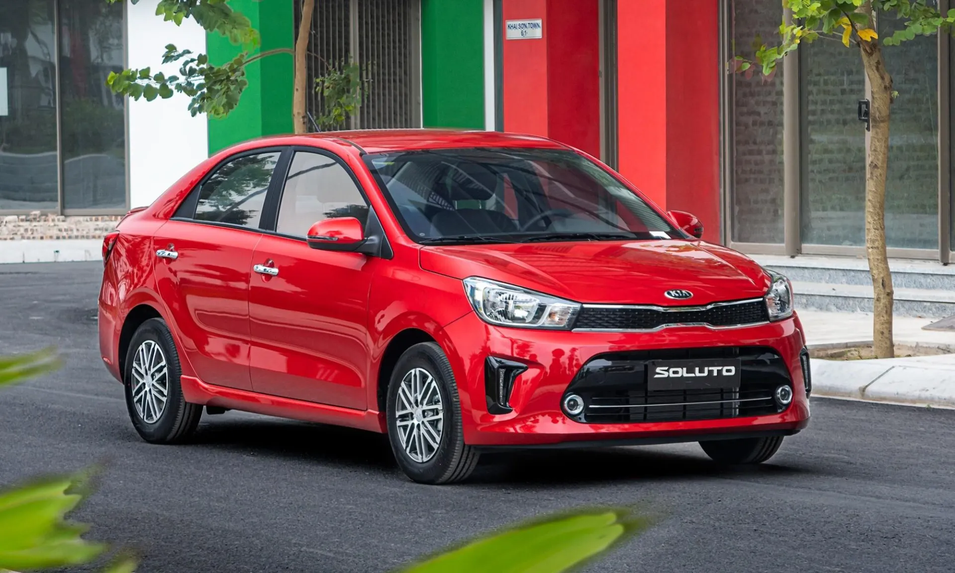 Tài chính 500 triệu đồng, nên mua sedan nào năm 2026? 