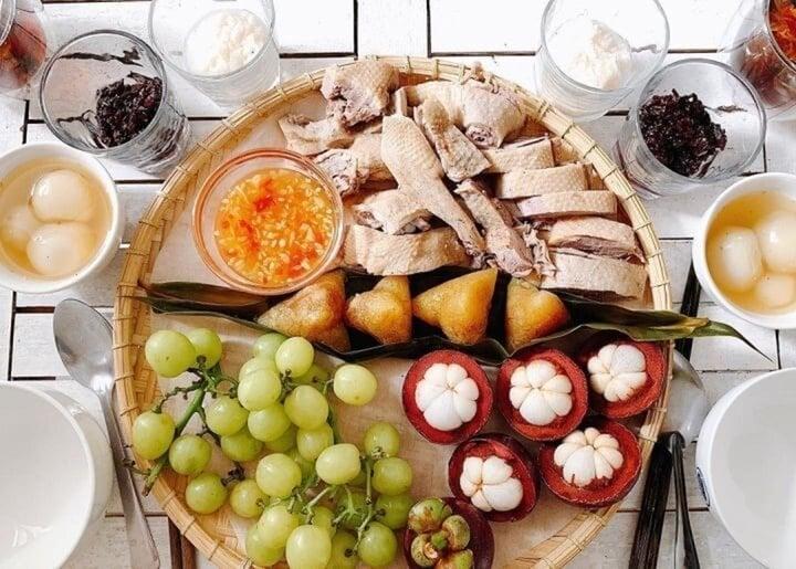 Vì sao người Việt có tục ăn thịt vịt vào Tết Đoan ngọ?