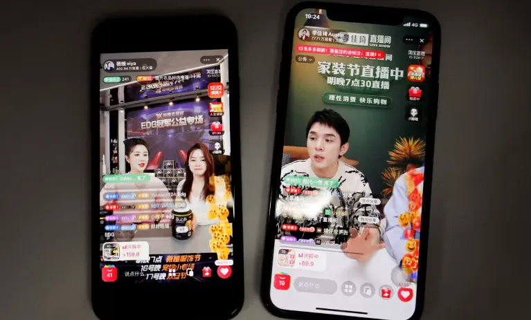 Livestream dùng MC ảo: Xu hướng thật hay chiêu ‘làm màu’?