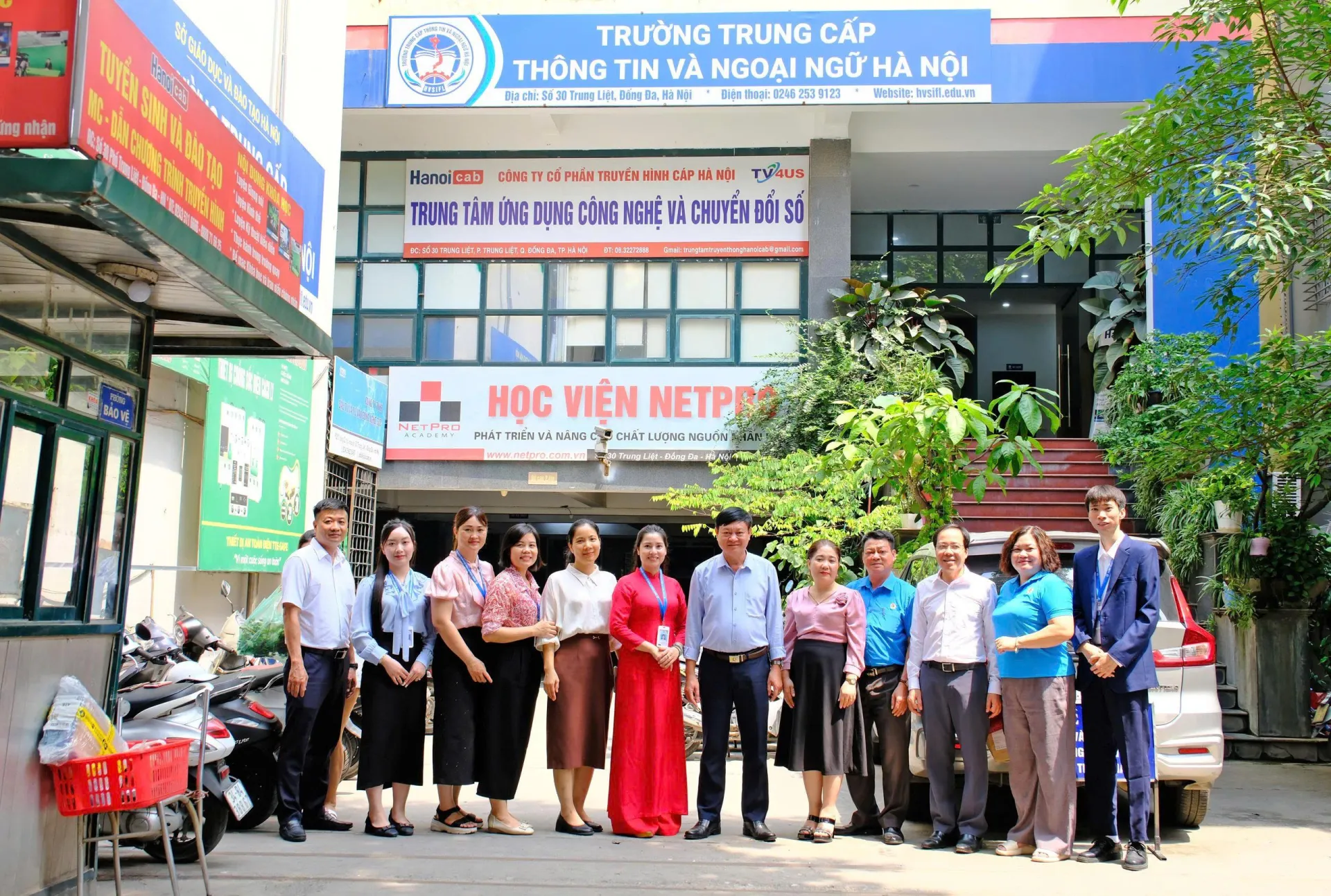Chọn đúng nghề, vững tương lai cùng Trường Trung cấp Thông tin và Ngoại ngữ Hà Nội