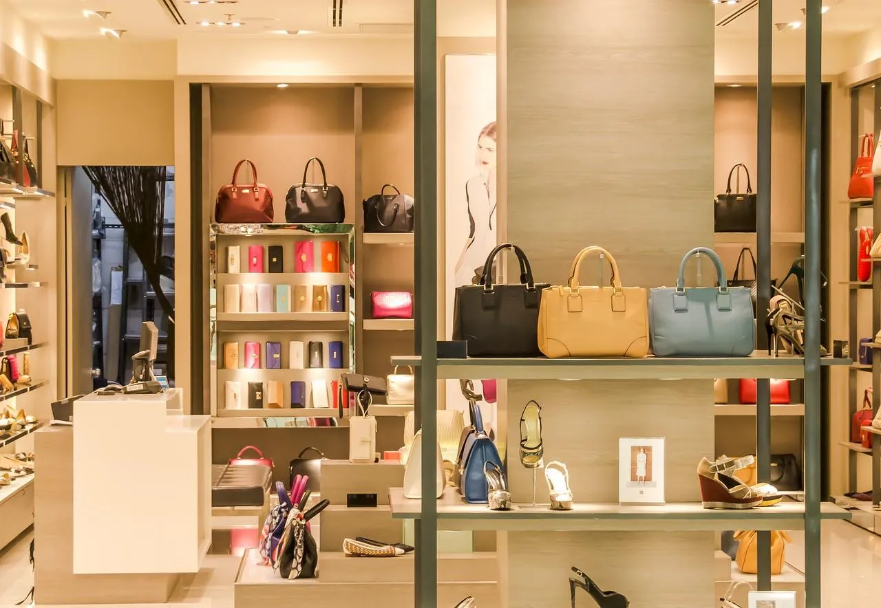 shopping_in_marbella_luxury_shopping_destination-jpg-1511