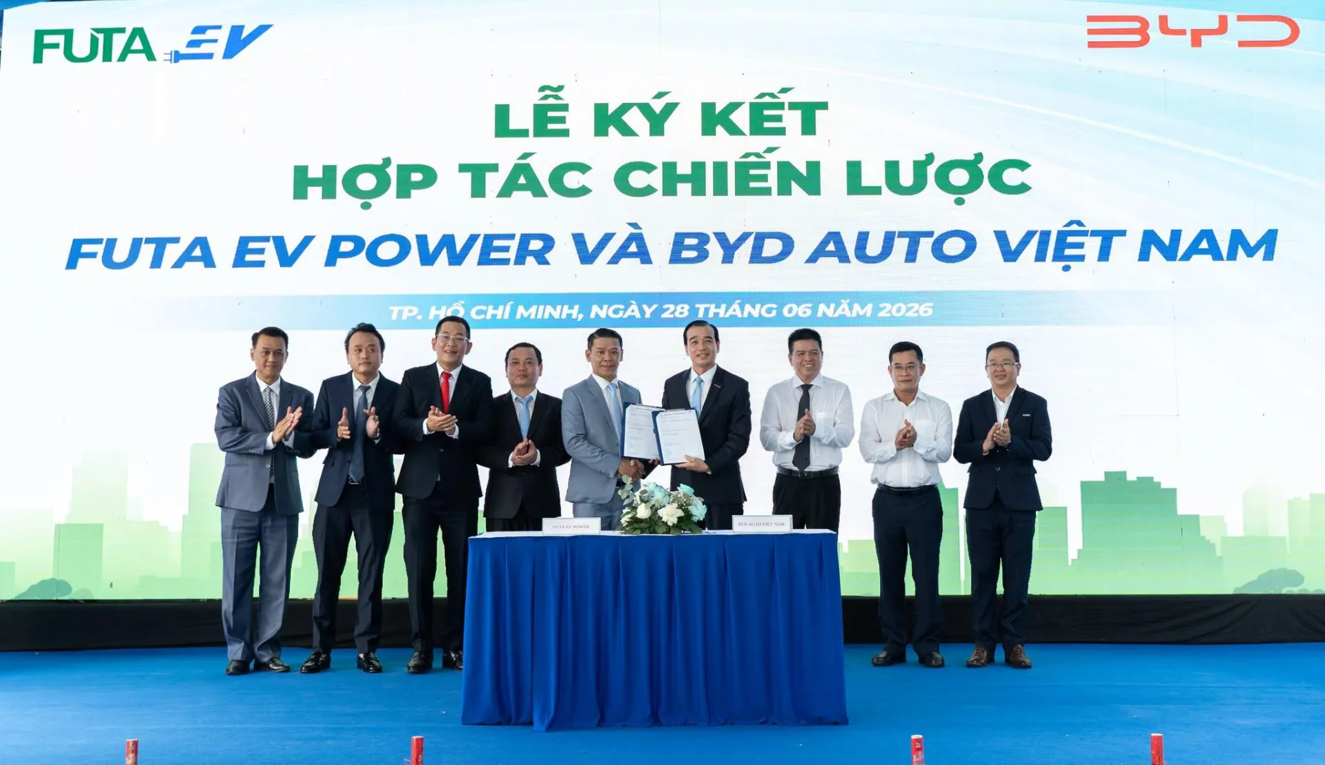 Sắp có trạm sạc siêu nhanh cho xe điện, 9 phút đầy 97% pin