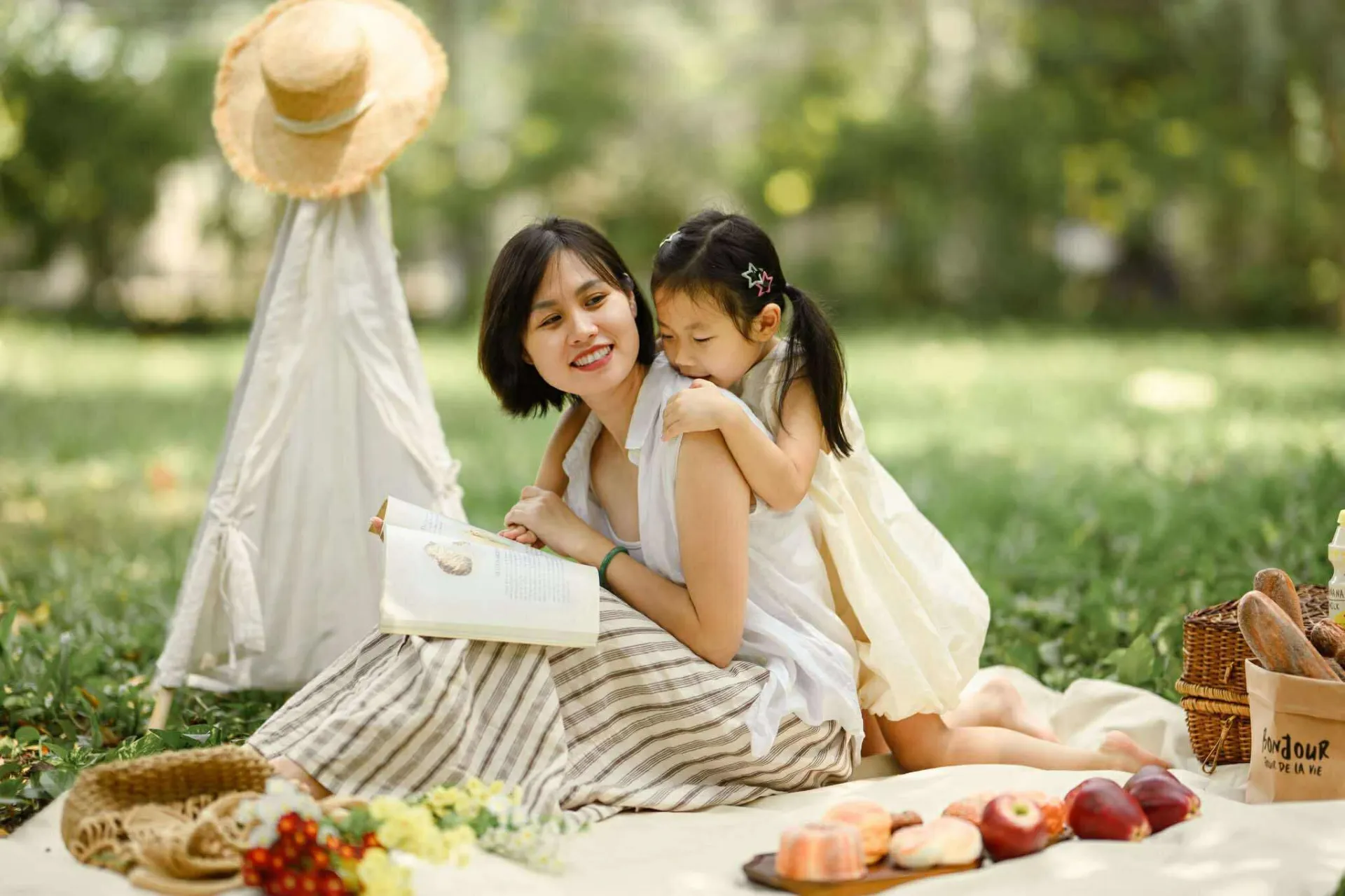 TOP 20 hoạt động giúp trẻ nhỏ vừa chơi vừa học dịp hè