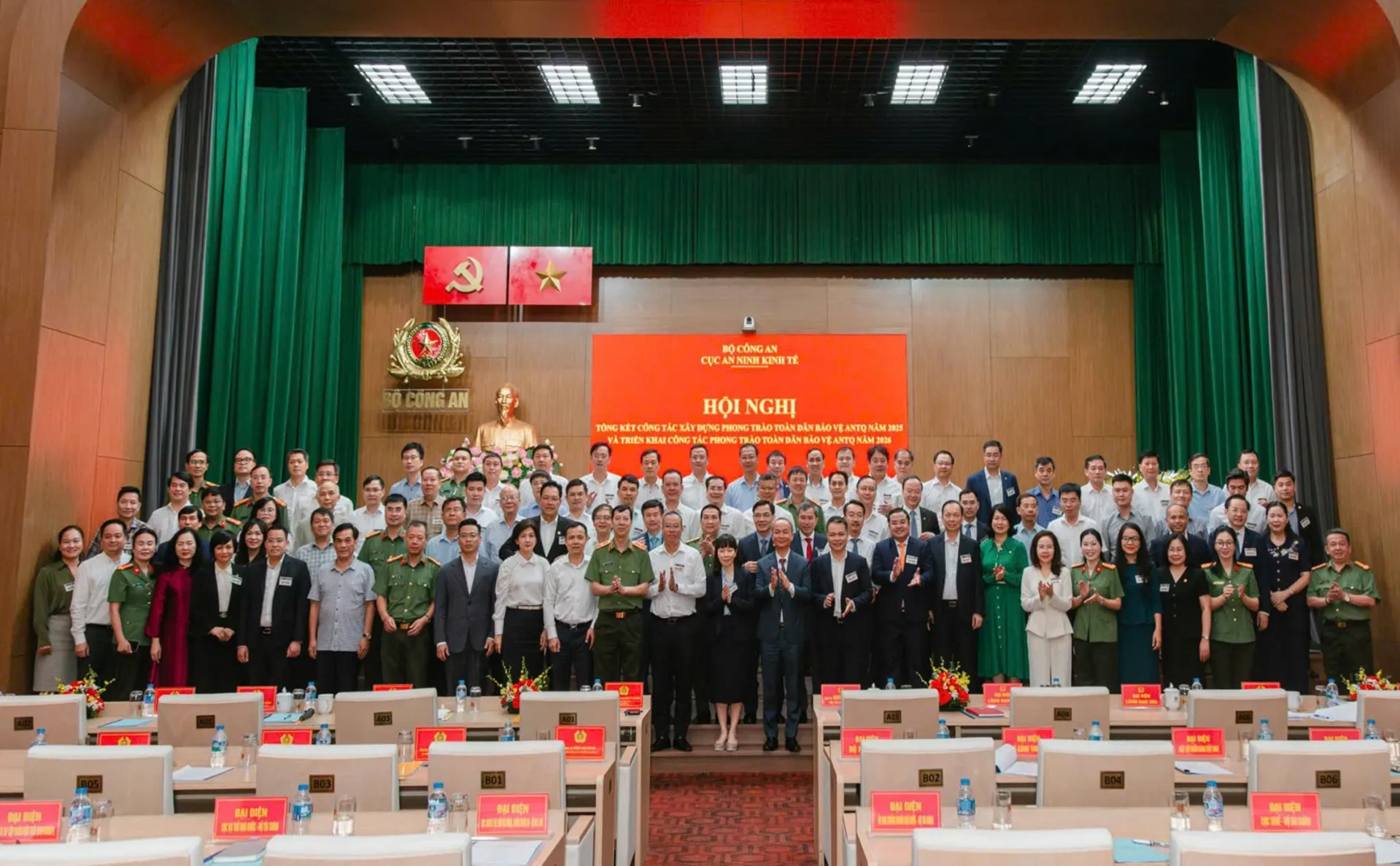 SeABank được Bộ Công an tặng bằng khen về công tác bảo vệ an ninh Tổ quốc