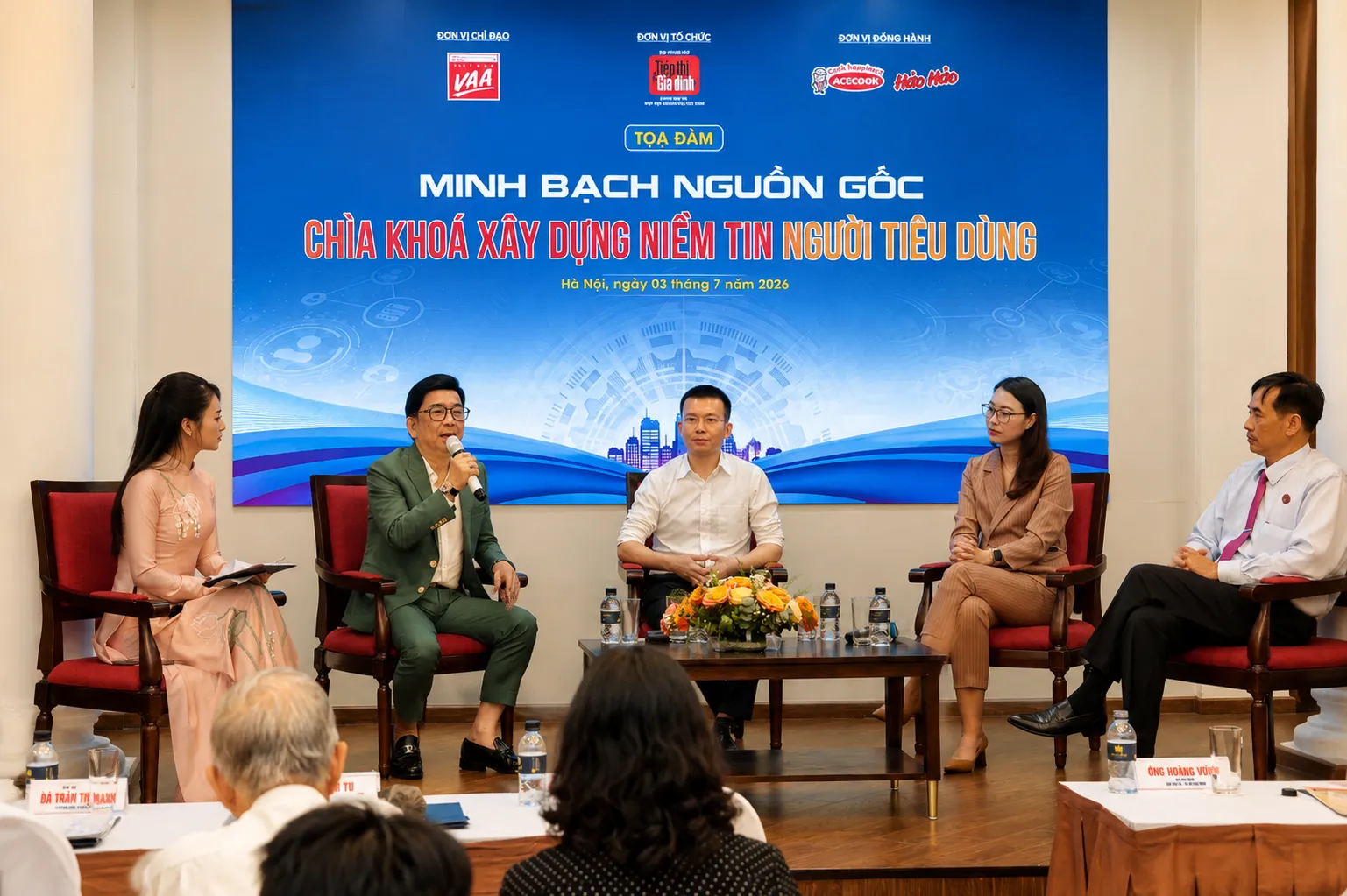 Trực tiếp: Tọa đàm 'Minh bạch nguồn gốc - Chìa khóa xây dựng niềm tin người tiêu dùng'