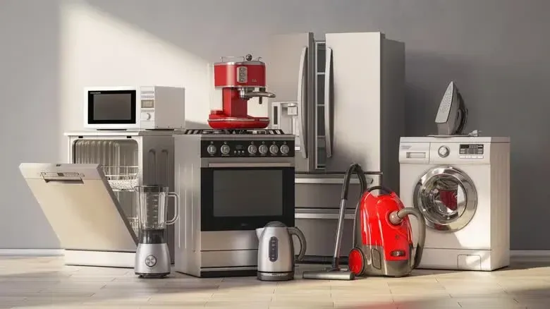 Gia đình 4 người cần bao nhiêu thiết bị điện là đủ? Mua đúng nhu cầu để tiết kiệm chi phí và tối ưu không gian