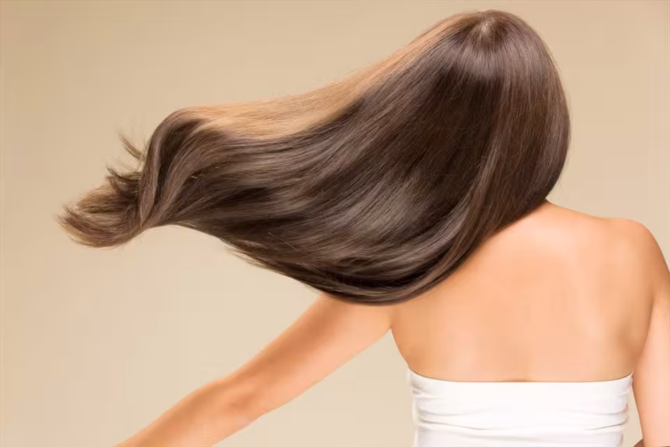 Muốn tóc lâu bết, bồng bềnh suốt nhiều ngày, hãy thay đổi 5 thói quen khi gội đầu