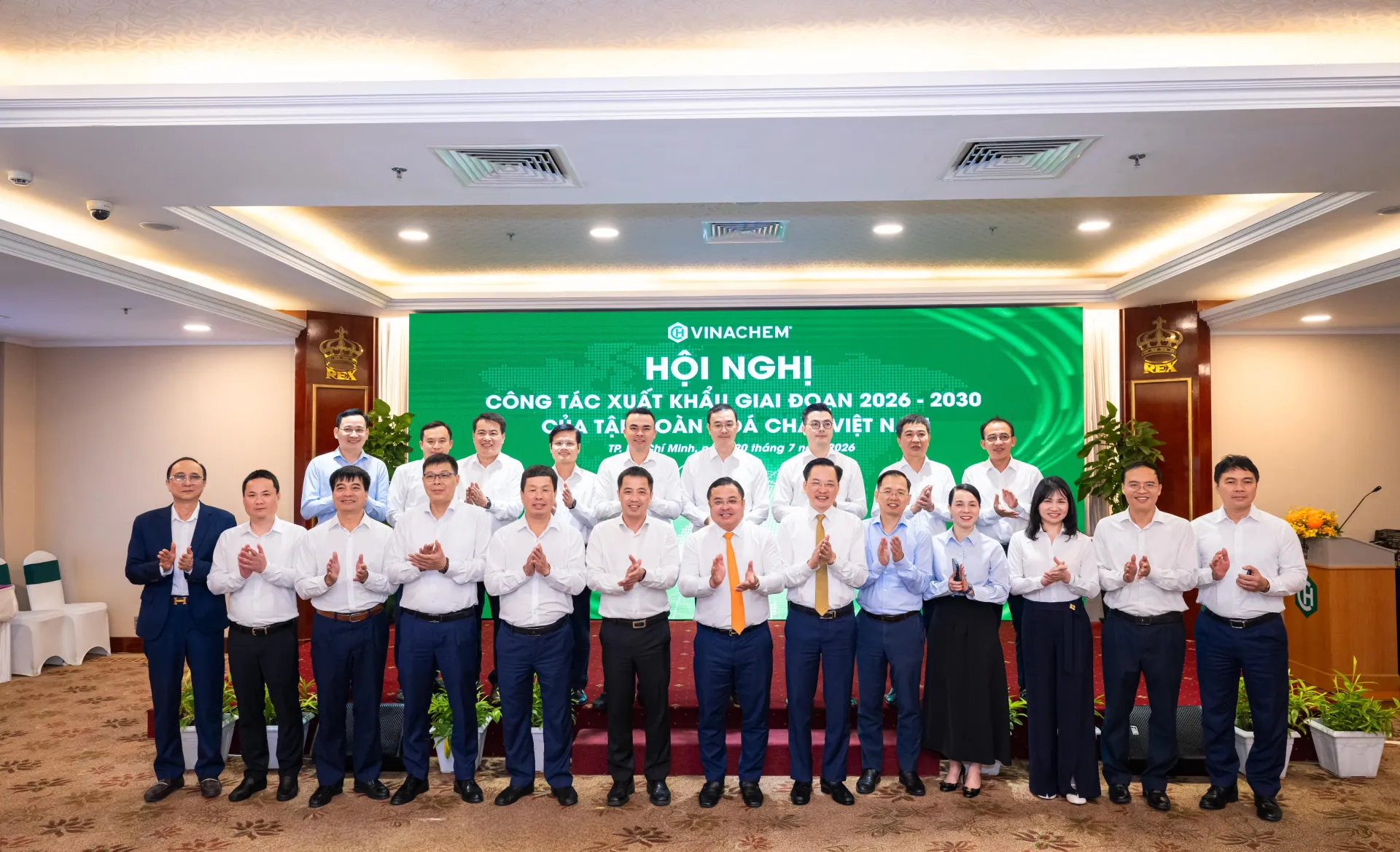 Vinachem hoàn thành tăng trưởng hai con số trong 6 tháng đầu năm 2026, mở rộng định hướng công nghệ cao và hợp tác quốc tế