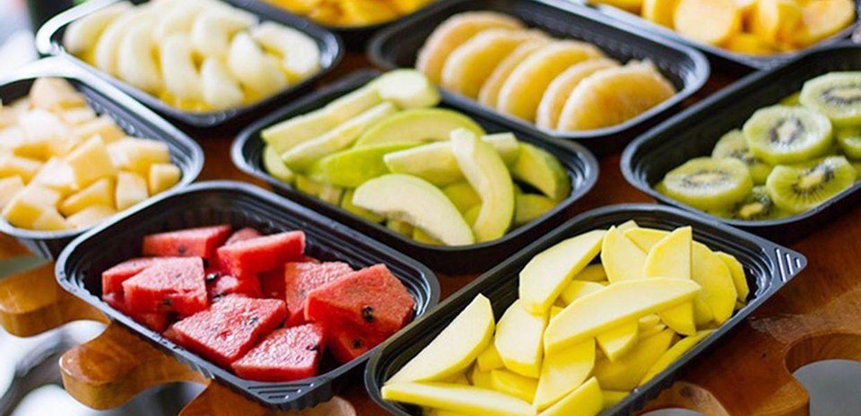 Trái cây cắt sẵn có thực sự an toàn? Đây là điều nhiều người bỏ qua