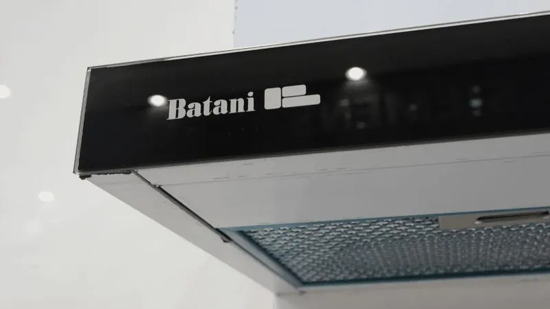 Máy hút mùi Batani có gì nổi bật? Có phù hợp với căn bếp gia đình?