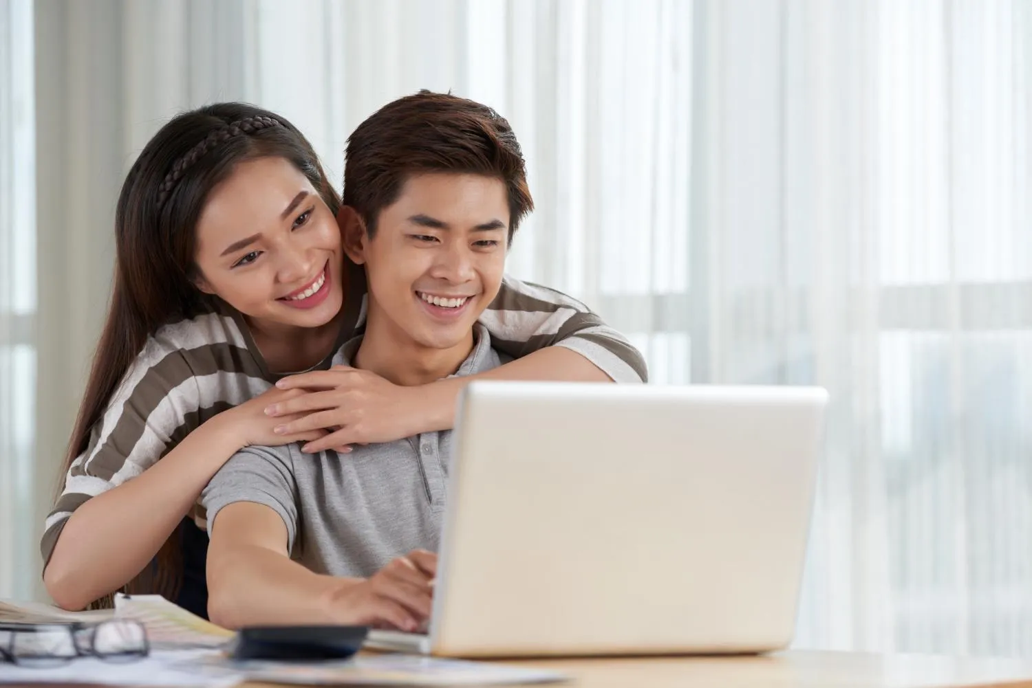 Khi tài chính vững, đừng chỉ tiết kiệm: 3 thói quen nên thay đổi để có cuộc sống hạnh phúc