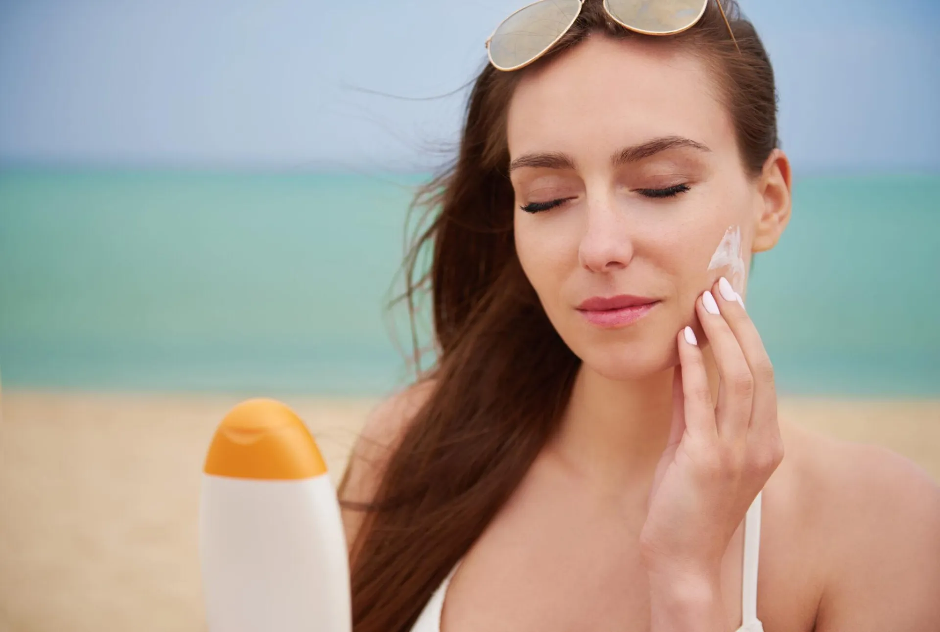 5 sai lầm chống nắng nhiều người mắc phải khi vào Thu khiến làn da lão hóa nhanh hơn