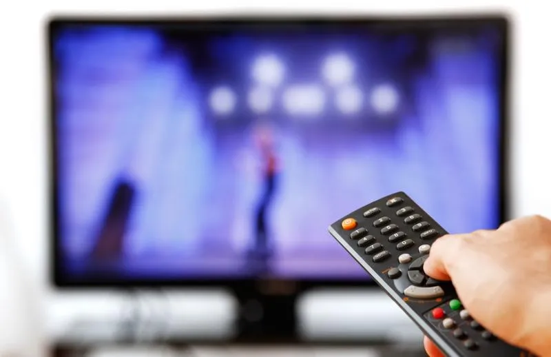 Bật mí 8 mẹo dùng tivi tiết kiệm điện, hóa đơn tiền điện mỗi tháng giảm thấy rõ
