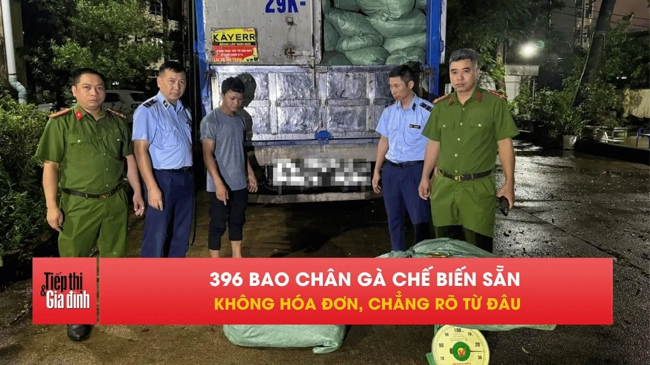 Quảng Ninh chặn xe chở hơn 8,7 tấn chân gà mập mờ nguồn gốc