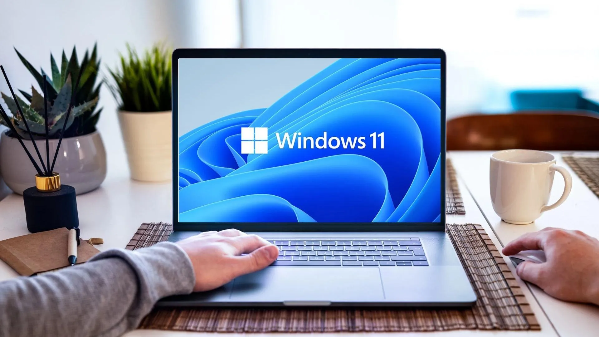 Laptop chạy chậm, giật lag: Thử ngay 6 cách này trước khi tốn tiền mang đi sửa