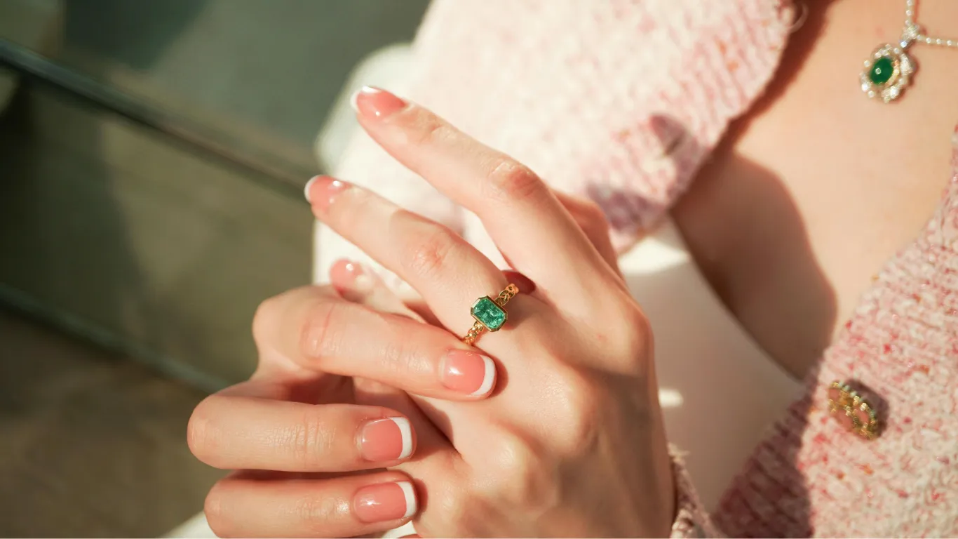Một bê bối kim cương, cả thị trường chao đảo: Thương hiệu kim hoàn phải làm gì để giữ chân khách?