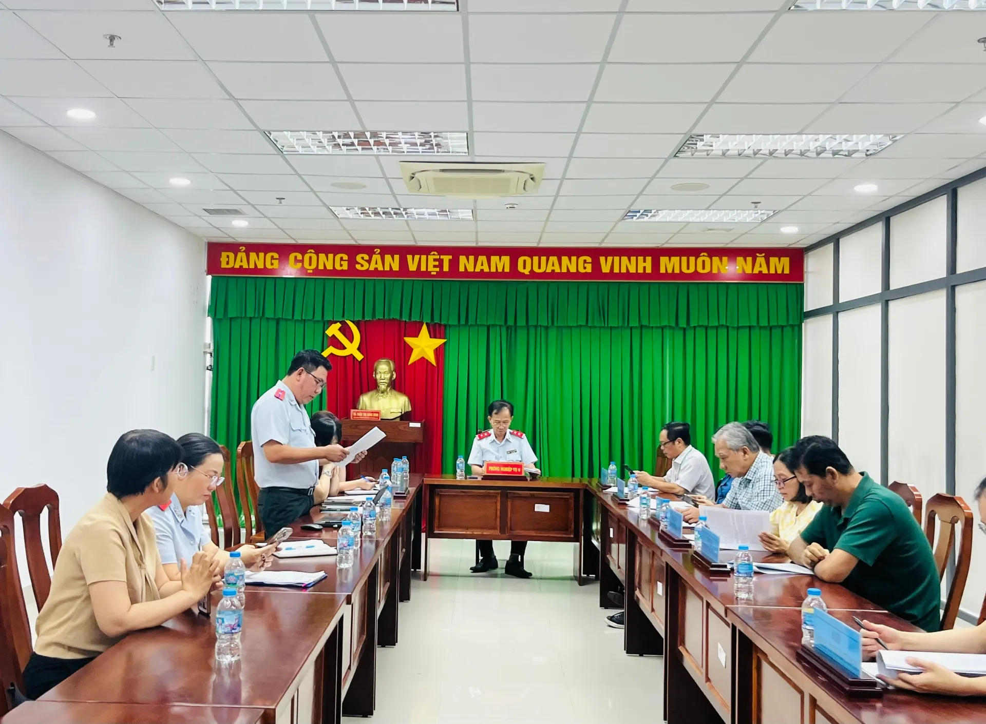 &Ocirc;ng Nguyễn Văn Sơn, TTV - Thanh tra th&agrave;nh phố Đồng Nai th&ocirc;ng qua to&agrave;n văn Kết luận thanh tra tại buổi c&ocirc;ng bố ng&agrave;y 07/8/2026 - Nguồn ảnh Nguyễn Thị Hiền.