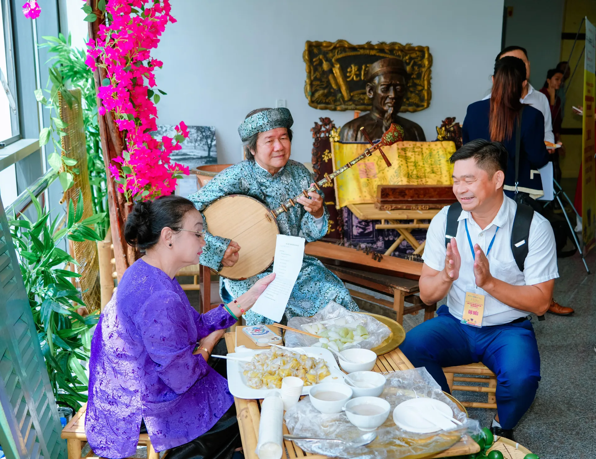 Định vị lại du lịch Việt Nam trong cuộc cạnh tranh điểm đến toàn cầu