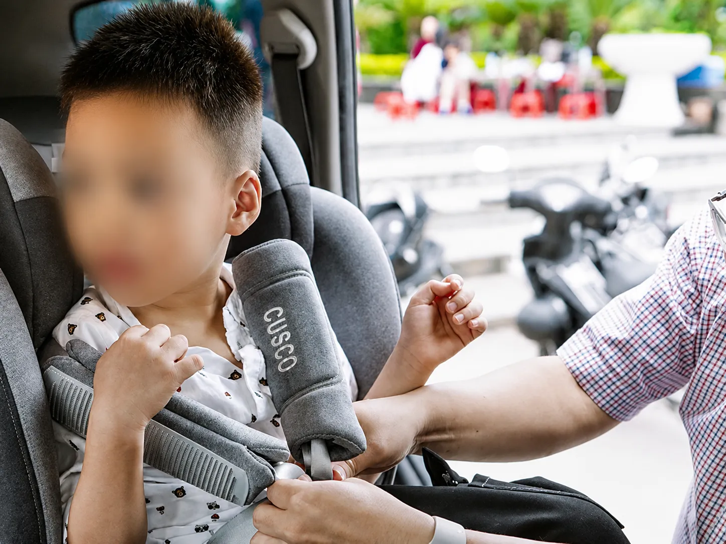 Lắp đặt ghế trẻ em nhớ chú ý 3 điều này, làm sai vừa mất an toàn, vừa có thể bị phạt