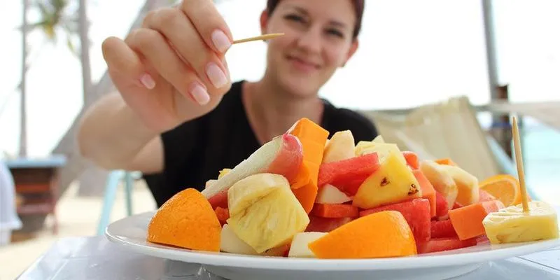 Ăn hoa quả ngay sau bữa cơm, thói quen tưởng tốt nhưng không phải ai cũng phù hợp