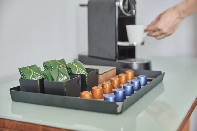Ở khách sạn, 4 món này cứ thoải mái mang về, khi cần dùng vẫn tiện