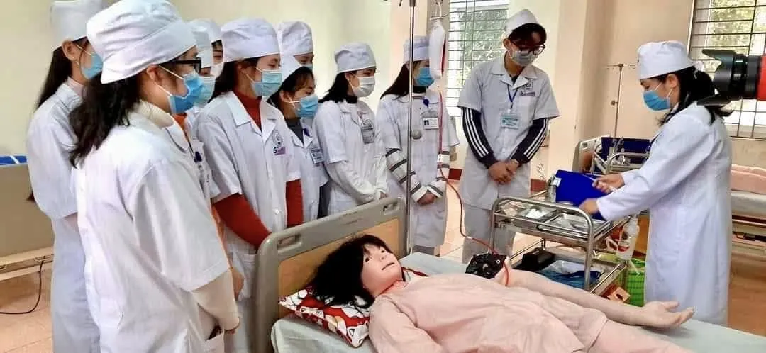 TUMP đa dạng hóa đào tạo ngắn hạn, cập nhật kiết thức cho cán bộ y tế