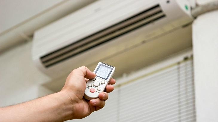 Tắt điều hòa bằng remote xong là đủ? Nhiều gia đình vẫn chưa biết điều này