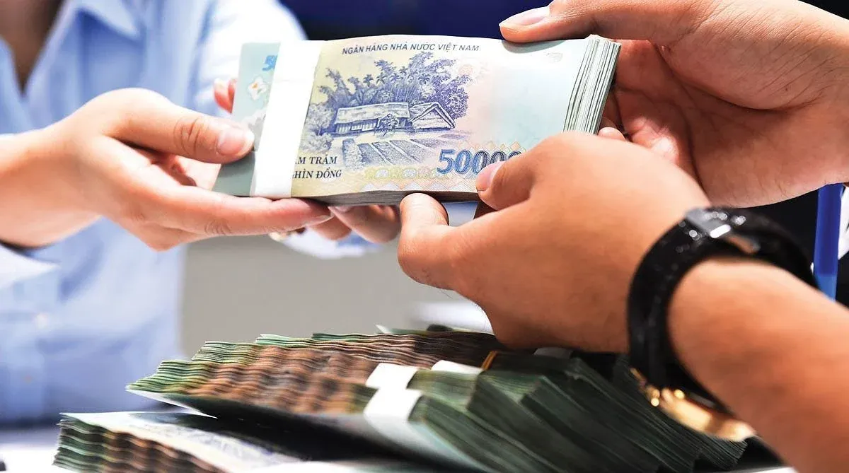 Đừng sợ mắc nợ! 5 trường hợp vay tiền giúp tài chính của bạn 'lội ngược dòng'
