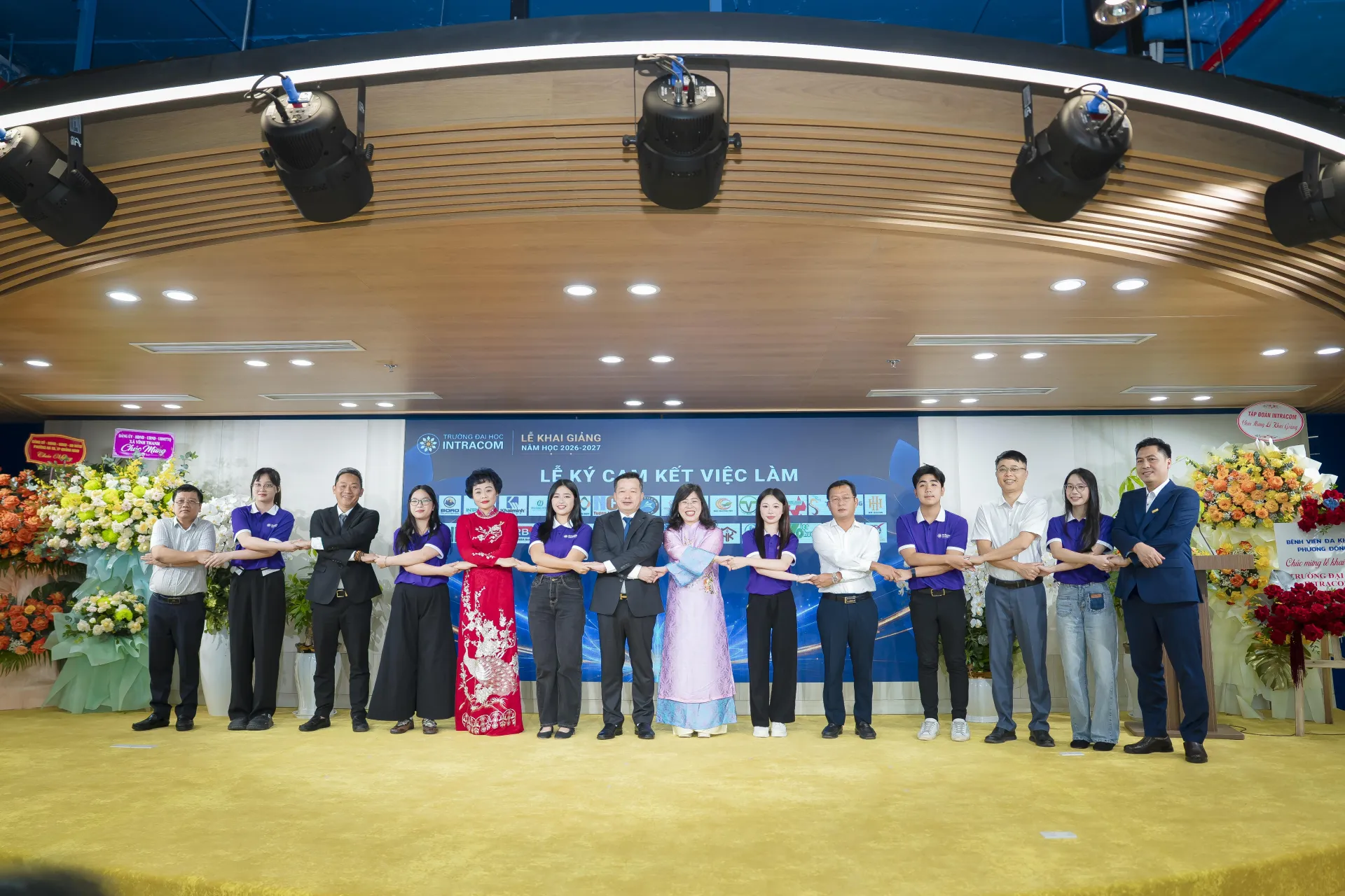 Trường Đại học Intracom khai giảng năm học 2026 - 2027: Dấu mốc chuyển mình toàn diện và tầm nhìn chiến lược đến năm 2045