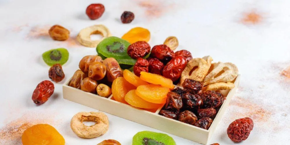 Nên chọn trái cây tươi hay sấy khô, cấp đông? Loại nào tốt hơn cho sức khỏe?