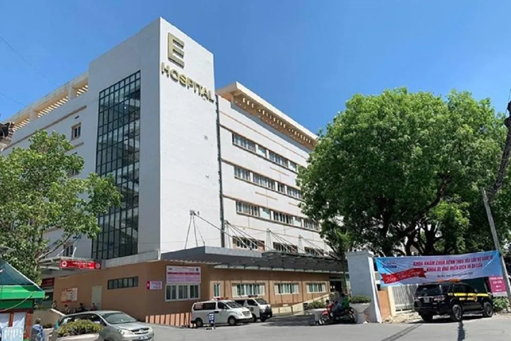 Bộ Y tế chỉ đạo khẩn vụ phản ánh 'kẹp tiền' để xạ trị ung thư nhanh tại Bệnh viện E